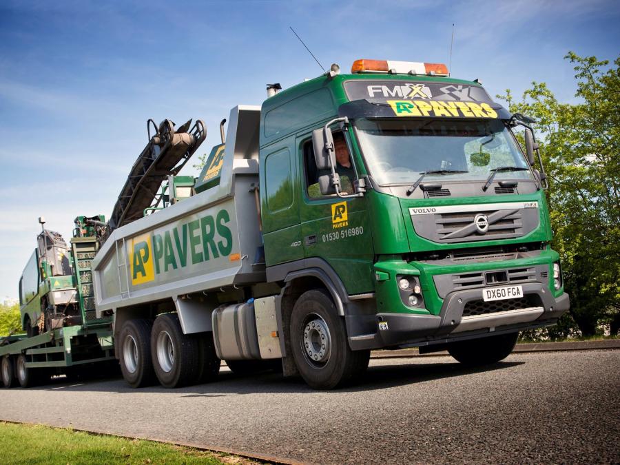  Volvo FMX 6x4 2010 года  (UK) (фото 2 из 3)